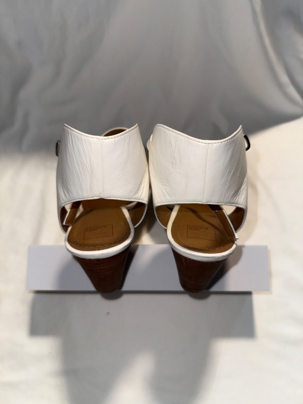 14th & Union Women's White Open Toe Ankle Strap Heels Size 7 - Picture 4 of 7